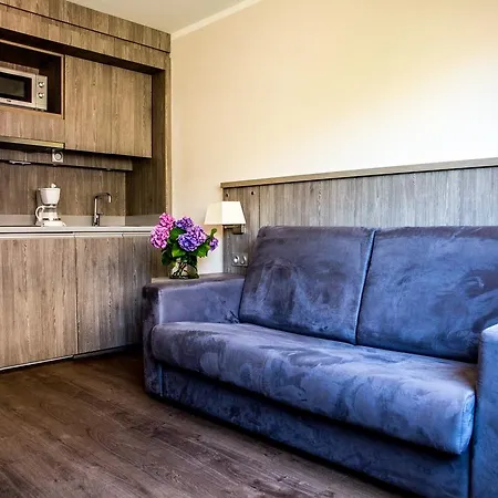 Albion أجاكسيو