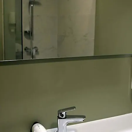 Hotel Albion Ajaccio (Corsica)