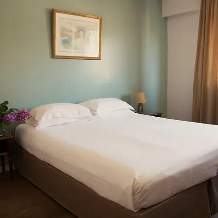 Hotel Albion