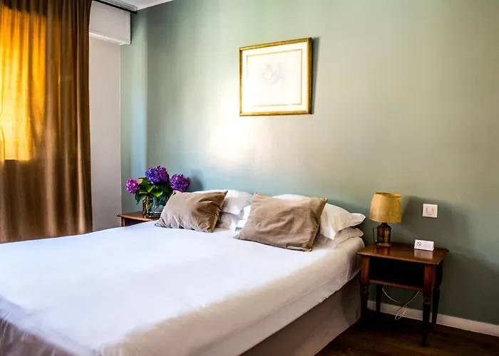 Albion מלון אז'אקסיו