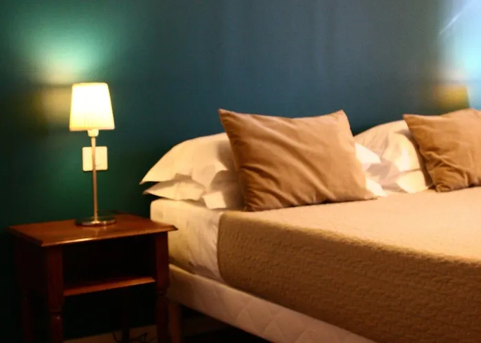 Albion מלון אז'אקסיו