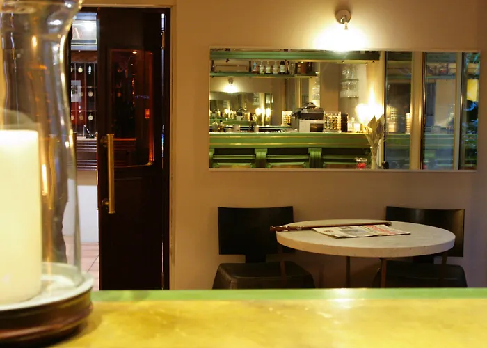 Albion מלון אז'אקסיו